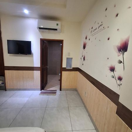 Damry Hotel Ho Chi Minh City Exterior photo